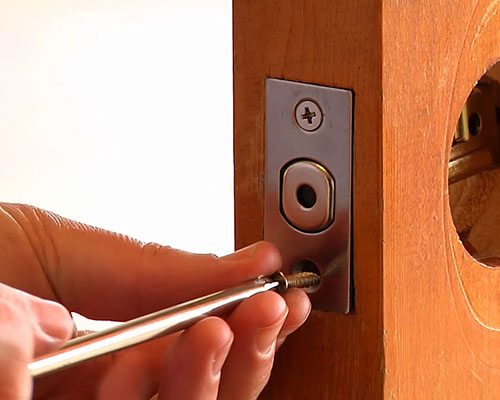 500 Series Deadbolt Hardware Installation (openEDGE Residential Grade ...